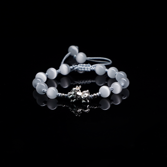 Natural White Cat's Eye Stone Pixiu Bracelet